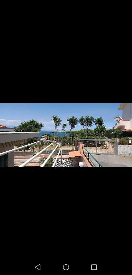 Terrazza Fronte Mare Villa Agnone Bagni 0*,
