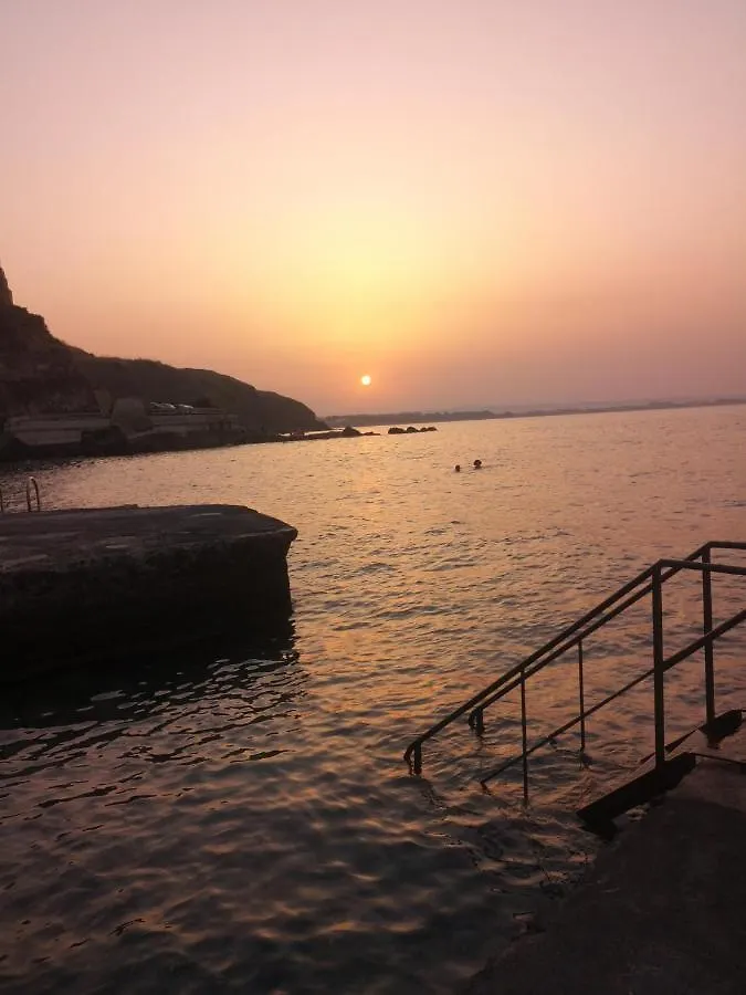 Terrazza Fronte Mare Villa Agnone Bagni